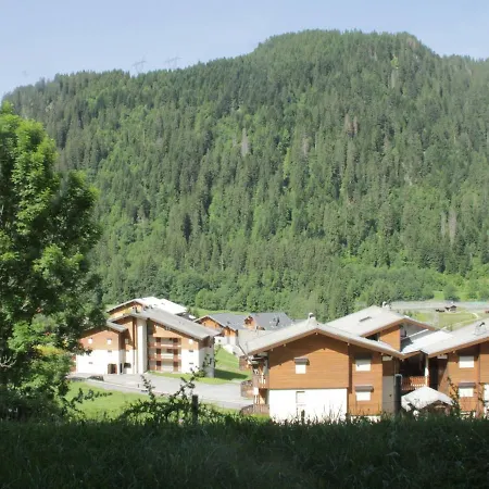 Apartment Studio Chatel, 1 Piece, 4 Personnes - Fr-1-200-172